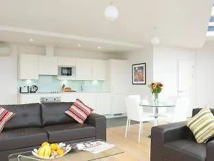 كليرو الفندقية - فينزيلز ريتش *